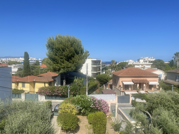 Offres de location Appartement Antibes 06600