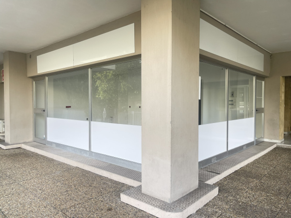 Location Immobilier Professionnel Local commercial Antibes 06600